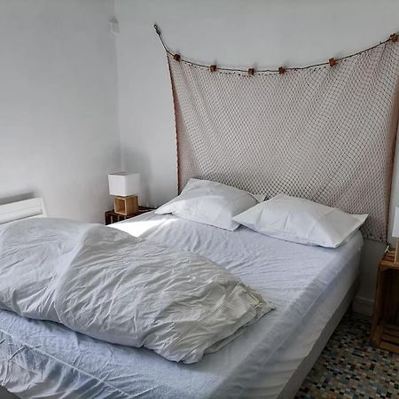 Maison De Pecheur Cour Privee En Centre Ville سانت جيل كروا دي فيي المظهر الخارجي الصورة