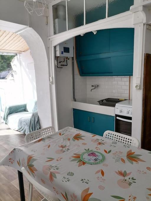 Maison De Pecheur Cour Privee En Centre Ville سانت جيل كروا دي فيي المظهر الخارجي الصورة